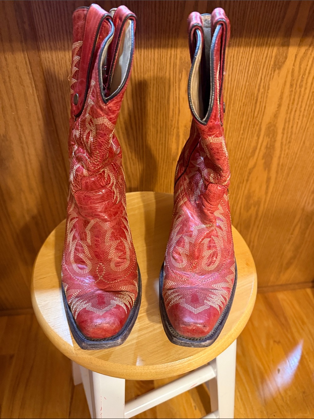 Red Embroidered Western Cowgirl Boots